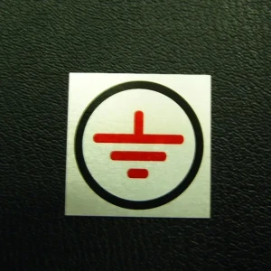 Знаки электробезопасности — Знак заземления — фото